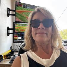 Too many options. Doesn't want to settle.