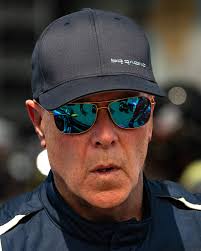 2 out of 3 rounds of photos from this shoot….its really hard to find a bad  angle