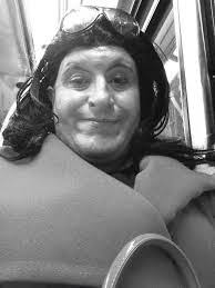 Beth Goode's Instagram, Twitter & Facebook