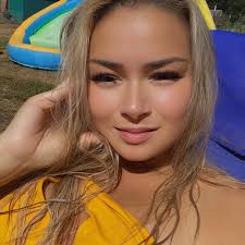 Is this happening to anyone else with the character being all black??