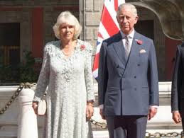 Es el primer viaje de miembros de la realeza británica a la isla. Principe Charles Teria Pedido Divorcio Apos Descobrir Traicao Mundo Diario De Pernambuco