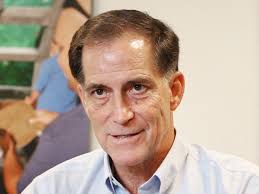 Association of Zoos and Aquariums CEO Dan Ashe praises Seattle Aquarium,  Woodland Park Zoo for leadership