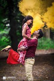 Wedmegood is an indian wedding planning website and app where you can find the best wedding vendors, with prices and reviews at the click of a button. Luminous Productions Ashwini Chandrakant Pre Wedding Pune Love Story Pre Wedding Photoshoot Outfit Pre Wedding Photoshoot Outdoor Bride Groom Photoshoot
