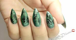 reptile nails ネイルアート