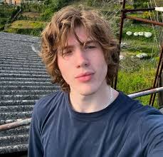 Colin McLeod Biography, Age, Height, Girlfriend, Hallmark