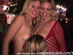 You'll find good music, booze, costuming, parades and a this event was started by a small group of key west locals in 1971. Key West Fantasy Fest Swingers Naked Partying In The Streets Naked In Public Free Xxx Porn Videos Oyoh