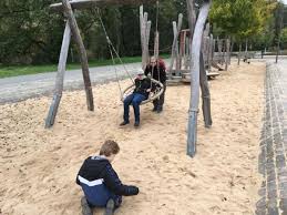 Schauen sie sich zunächst einfach einige fotos und informationen bezüglich der ausstattung unsers wohnmobils an. Home Zuhause Gut E V Von Eltern Autistischer Kinder Wickede Ruhr