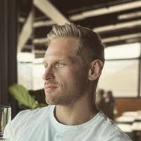 4800+ "Fölk" profiles