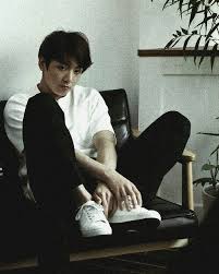 Anak laki laki anak lelaki bujangan cowok laki laki pria permainan teenage bermain bermusik drama main memainkan membunyikan memutar naskah drama. Bts Imagines Cz 50 Jungkook Jeon Jungkook Bts Jungkook