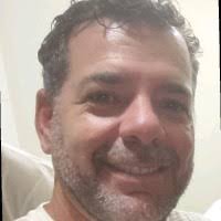 300+ perfis com “Conde”