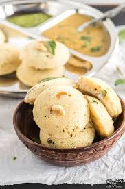 This carrot semolina steam cake is delightfully refreshing and so effortless to make. Rava Idli Delicious Breakfast Recipes Indian Breakfast Idli