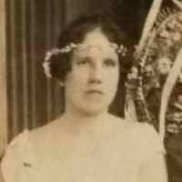 Irene Casanova Vivas (1895–1975)