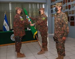 Carlos rodríguez, la joya mexicana que encanta al 'tata' martino. Fuerza Armada Ø¹Ù„Ù‰ ØªÙˆÙŠØªØ± Este Dia La Escuela De Comando Y Estado Mayor Dr Manuel Enrique Araujo Realizo La Ceremonia De Traspaso De Mando A Partir De Hoy La Direccion De Este