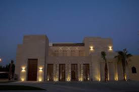 46 Beautiful Outdoor Ideas For Modern Lighting Lighting Is A Great And Easy Solution To Creat Modern Exterior Lighting Modern Outdoor Lighting Modern Exterior