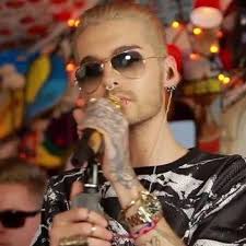 Bill, tom, georg and gustav, had to cancel their flight to quito, ecuador and redirect courses to los. Bill Kaulitz Tokio Hotel Home Facebook