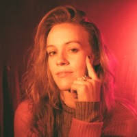 Christy Bundy's Instagram, Twitter & Facebook