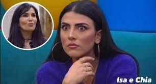 È la rivelazione di riccardo signoretti, direttore di nuovo, che ospite di barbara d'urso …. Gf Vip 5 Giulia Salemi Per Natale Non Riceve Alcun Regalo Da Parte Della Madre Fariba Tehrani Che Sui Social Pubblica Un Messaggio Che Manda In Confusione I Fan Isa E