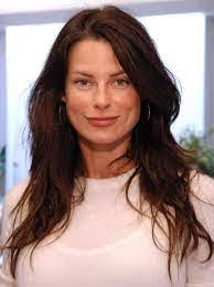 Ryan Haddon's Instagram, Twitter & Facebook