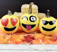 On the oval shape of the pumpkin, draw three vertical lines dividing the pumpkin into wedges. 24 Best Emoji Pumpkin Carving And Painting Ideas Emoji Face Stencils