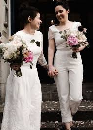 Novias Con Pantalones Rosario Contreras En 2020 Traje De Novio Novios Boda