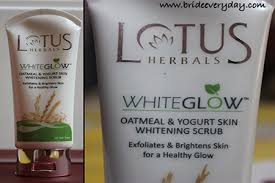 If you use the product, your skin will turn white and glow flawlessly, without any blemishes or scars. Lotus Herbals White Glow Oatmeal Yogurt Skin Whitening Scrub Review