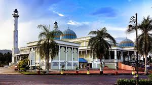 He was married to tengku ampuan bariyah binti almarhum sultan sir hisamuddin alam. File Masjid Sultan Mahmud Dungun September 2014 Jpg Wikimedia Commons