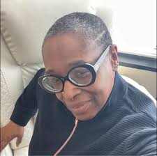 She about to start drama in the house 👀🤣