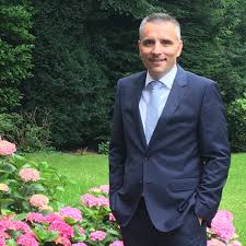 Deutsche bank ag öffnet in der regel heute um 09:00 uhr und schließt um 16:00 uhr. Christian Schlochow Teamleiter Ruhrgebiet Mitte Selbststandiger Finanzberater Trainer Deutsche Bank Ag Xing