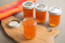 Confiture Maison Extraordinaire 7 Idees Gourmandes A Tester Confiture Maison Recettes De Gelee De Poivrons Recette Poivron Farci
