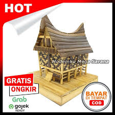 Adapun pembagiannya adalah sebagai berikut Miniatur Rumah Adat Batak Toba Dari Bambu Shopee Indonesia