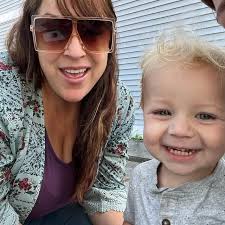 Bethany Hoffman (@bethany_queen_b) • Threads, Say more