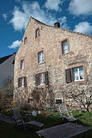 In dieser abseits vom strassenlärm gelegenen frisch. Grenzach Wyhlen Mieter Wollen Das Haus Kaufen Grenzach Wyhlen Verlagshaus Jaumann