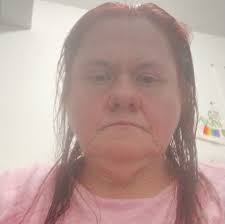 Holly Criss (@holly.criss.98) • Facebook