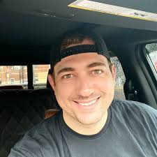 Danny Schroeder (@schroederdanny) • Facebook