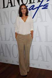Her career began in 1992, at the early age of 15, when she took part in the second edition of non è la rai. Ambra Angiolini Fashion Outfits Style