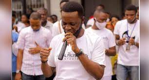 He redeemed christian church of god (rccg) has officially announced the death of pastor dare adeboye, son of pastor he was crowned by the lord with blessings of 3 seeds and a beautiful wife. Prgxszntrusam