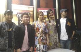 Maybe you would like to learn more about one of these? Para Cast Film Okb Sapa Warga Bandung