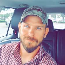 Not The Best Place To Be Singing That Song: New Video Surfaces Online Of R.  Kelly Singing In Prison!  https://worldstar.com/videos/wshhCsQQx0840rd8HRfe/not-the-best-place-to-be-signing-that-song-new-video-surfaces-online-of-r-kelly-singing-in-prison  ...