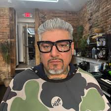 Jon-Erik Orsie (@hotsauce_and_haircuts_) • Instagram photos and videos