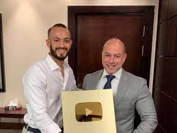 فضلاً، ساهم في تطوير هذه المقالة من خلال إضافة مصادر موثوقة. Ø³ÙŠÙ†Ø±Ø¬Ù‰ ØªØ­ØµØ¯ Ø¬Ø§Ø¦Ø²Ø© ÙŠÙˆØªÙŠÙˆØ¨ Ø§Ù„Ø°Ù‡Ø¨ÙŠØ© Ø¨Ø¹Ø¯ ØªØ®Ø·ÙŠÙ‡Ø§ Ø­Ø§Ø¬Ø² Ø§Ù„Ù…Ù„ÙŠÙˆÙ† Ù…Ø´ØªØ±Ùƒ Ø¹ÙŠÙ†