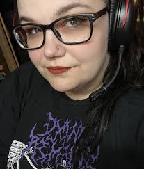 Hi Everybody. I am live! :D My name is underscore. I am a small Canadian  streamer working towards partner. I need an avg of 75 views. any help would  be greatly appreciated!