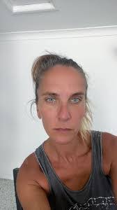 Larissa Henderson's Instagram, Twitter & Facebook