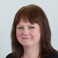 Melissa Hare's Instagram, Twitter & Facebook