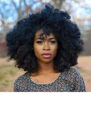 Coiffures Afro 50 Coupes Inspirees Pour Cheveux Crepus Natural Afro Hairstyles Natural Hair Styles Curly Hair Styles