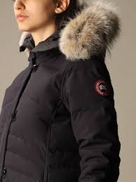Dies ist eine gute möglichkeit, den wind aus ihren ohren zu halten, wenn ein sturm aufbläst. Canada Goose Jacke Herren Jacke Canada Goose Damen Blau Jacke Canada Goose Cg2090l31 Giglio De