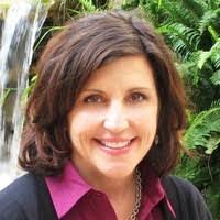 Lisa Easterling's Instagram, Twitter & Facebook