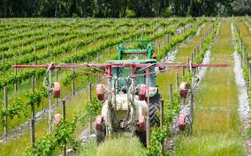 If people prefer to stay inside when spraying takes place they can, but it is not necessary. Spray Drift Marlborough District Council