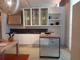 Da linea gaggioli trovi camere da letto moderne roma, soggiorni e salotti moderni, cucine moderne, arredo bagno, porte rimadesio e linea gaggioli nel panorama delle aziende che operano nella vendita di camere da letto moderne a roma è sinonimo di soluzioni d'arredo di alta qualità. Cucina Scavolini Carattere Prezzo Outlet