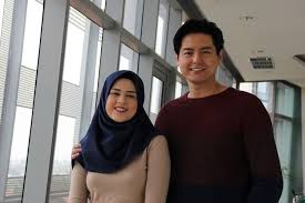 @cut_meyriska265 • endorsment & pp: Ketika Cut Meyriska Dan Roger Danuarta Kompak Mandikan Shaquille Halaman All Kompas Com