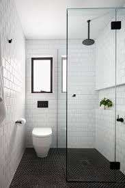 17 Ideen Fur Kleine Badezimmer Entwerfen Sie Ihre Inspiration Trend 2019 Idee Salle De Bain Salle De Bain Design Design De Salle De Bain